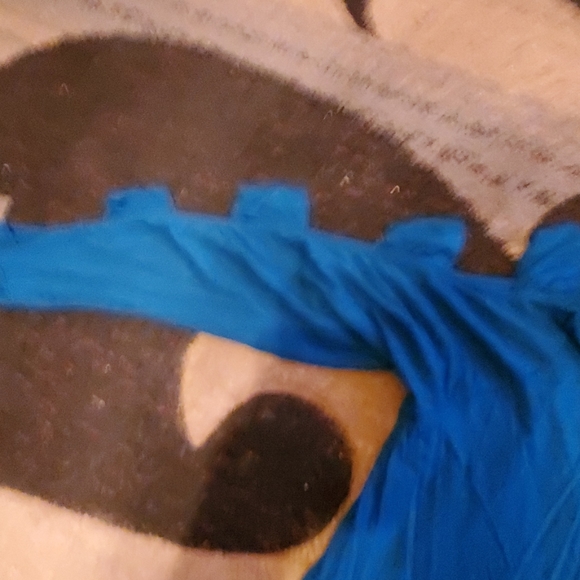 Long sleeve top - Picture 2 of 3